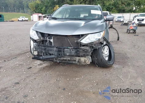 2017 Nissan Rogue Sport Sv z USA, uszkodzony, nr VIN JN1BJ1CR4HW100457